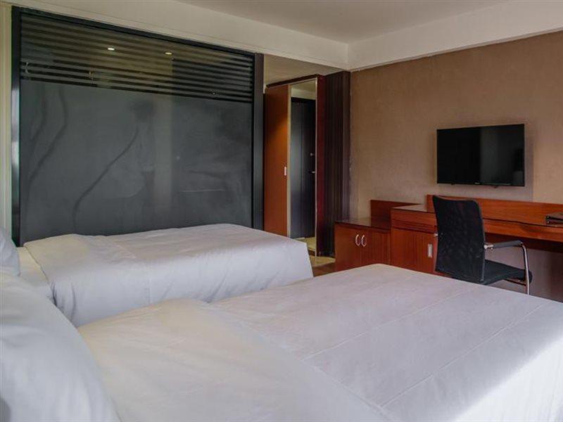 Sentrim 680 Hotel Nairobi Zewnętrze zdjęcie