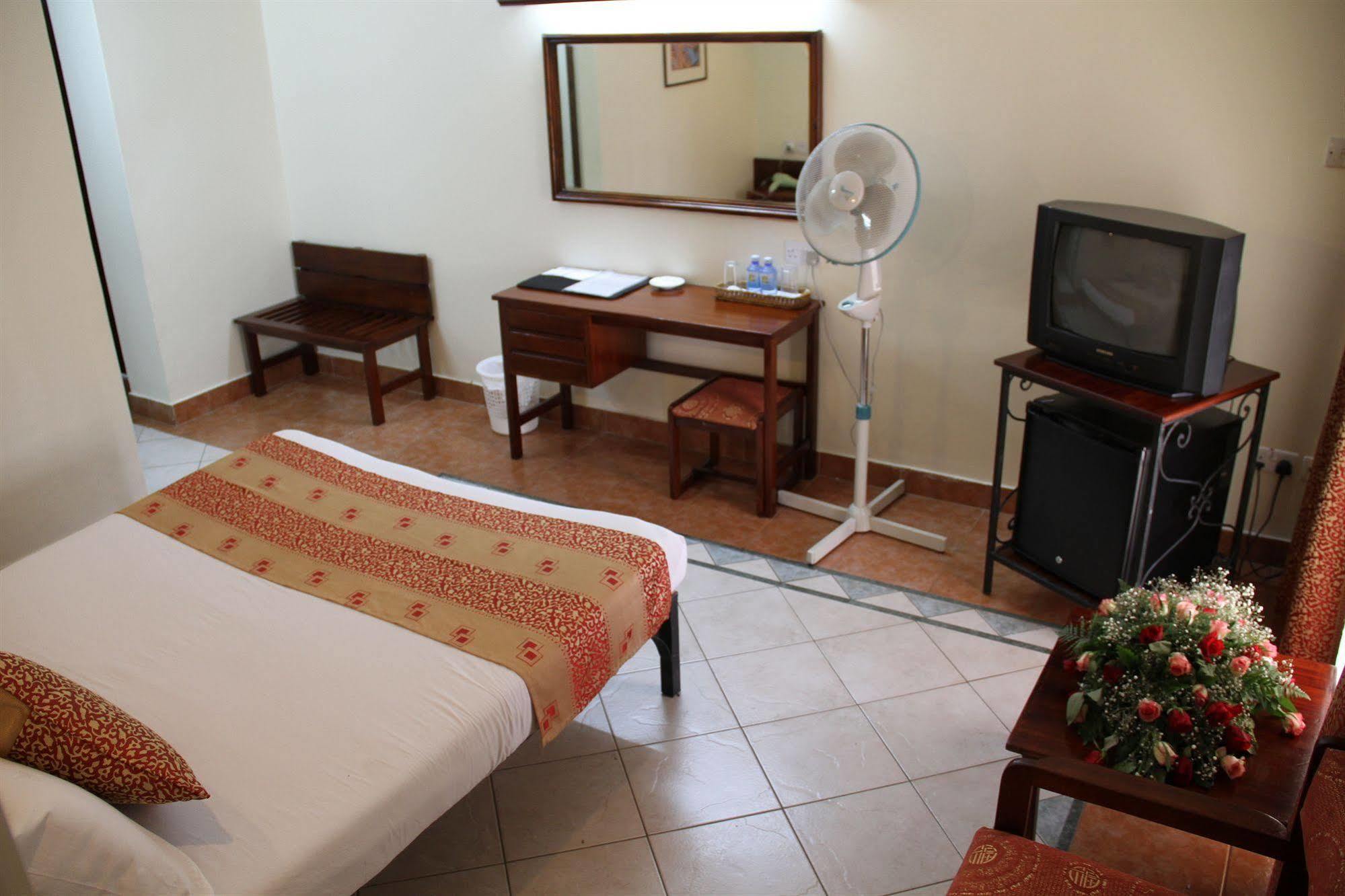 Sentrim 680 Hotel Nairobi Zewnętrze zdjęcie