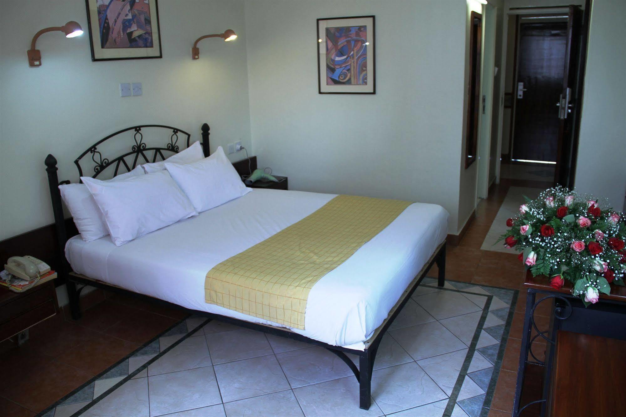 Sentrim 680 Hotel Nairobi Zewnętrze zdjęcie